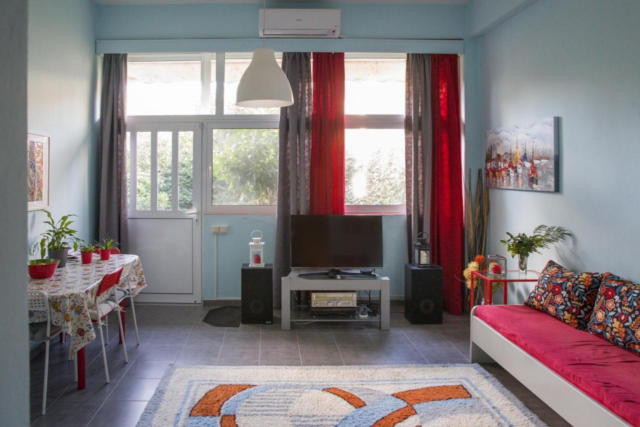 Ανακαινισμενη Μονοκατοικια 125 Τμ Στο Κεντρο Με Κηπο Mesolóngion Exterior foto